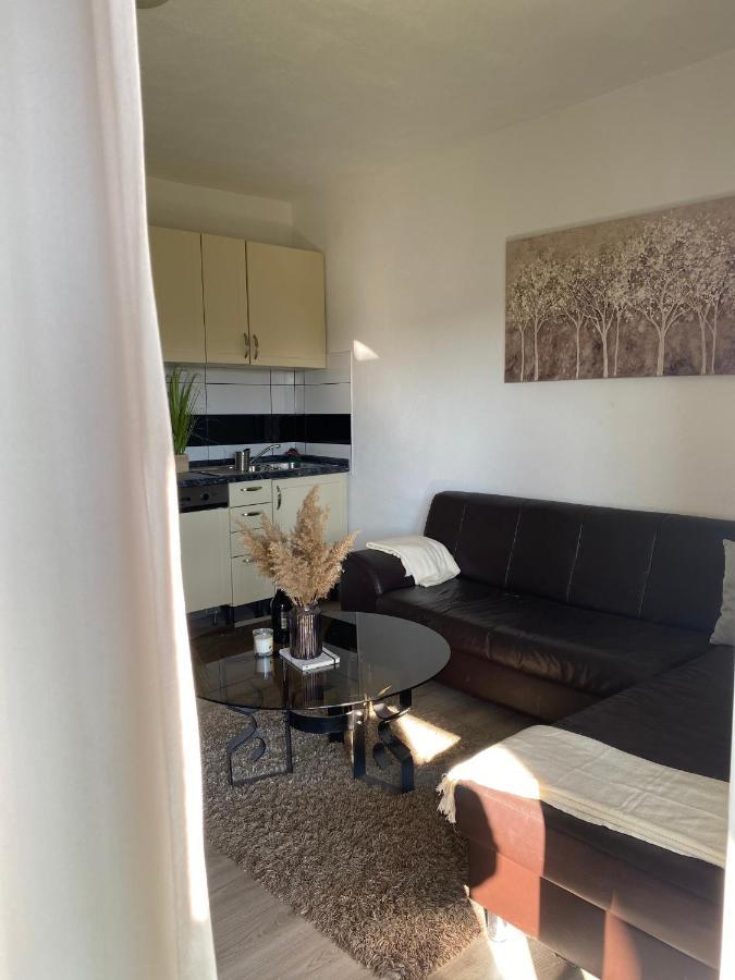 Three Bedroom Apartment Between Trogir And Split Kaštela Eksteriør bilde