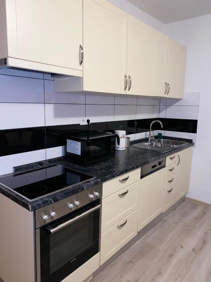 Three Bedroom Apartment Between Trogir And Split Kaštela Eksteriør bilde